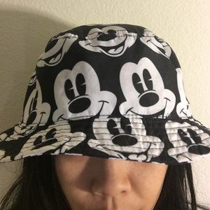 Mickey Mouse bucket hat