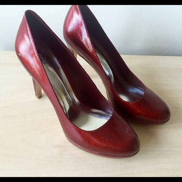 BCBG  Patent Leather Heels size 7.5 Red Brand New