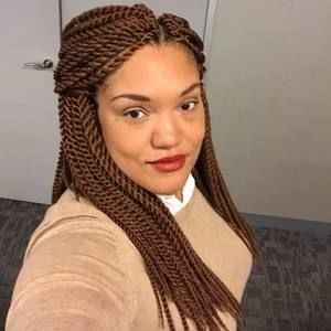 Meet your Posher, Nicole