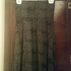 Maxi skirt black and white