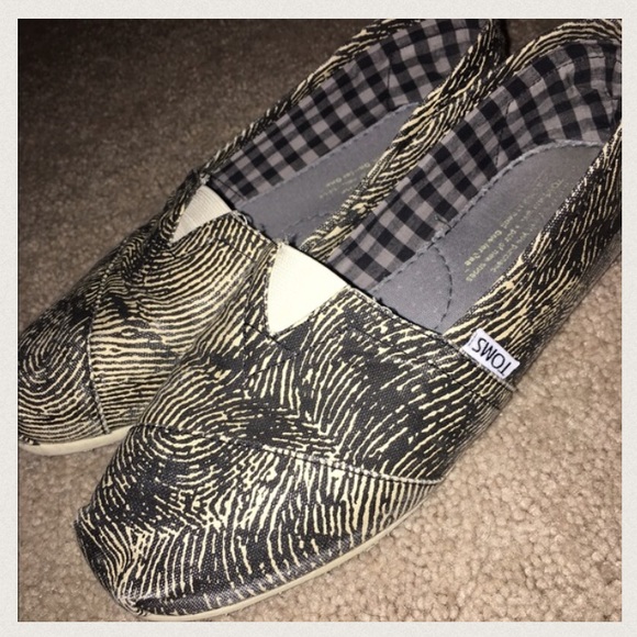 TOMS