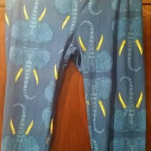 Leggings never worn.