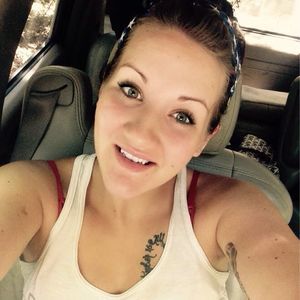 Meet your Posher, Arielle