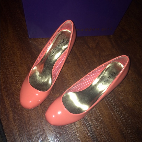 Madden Girl pumps