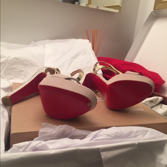 SOLD Limited Summissima Christian Louboutin - Picture 3 of 4