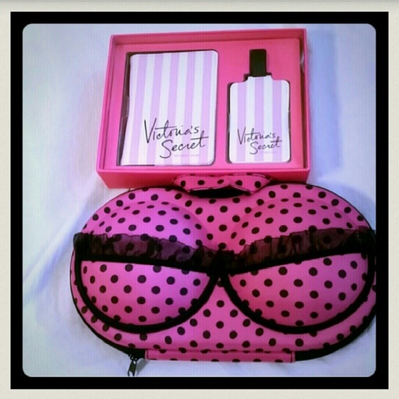 SuperCute Passport Cover With LuggageTag, Bra Case