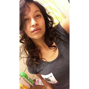 Meet your Posher, Fabiola