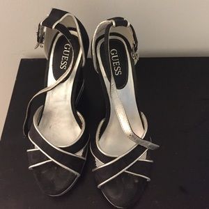 GUESS wedges