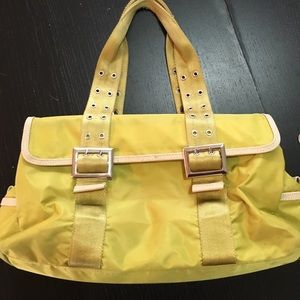 Adorable multi sectioned purse