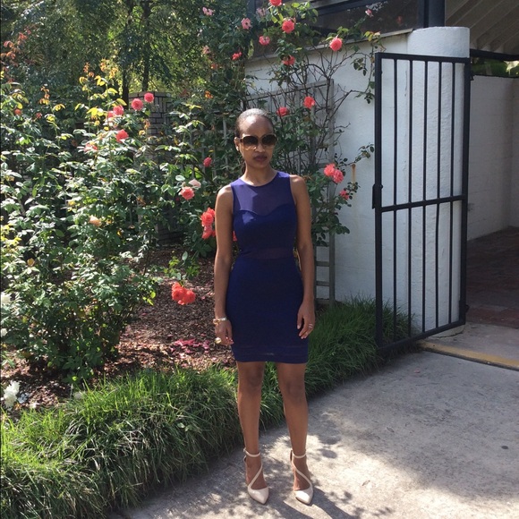 Dress - Picture 3 of 3