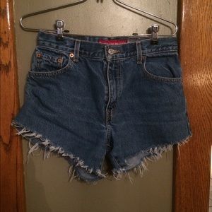 Levis high waisted jean shorts size 6