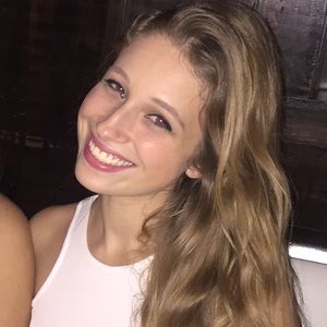 Meet your Posher, Jessica