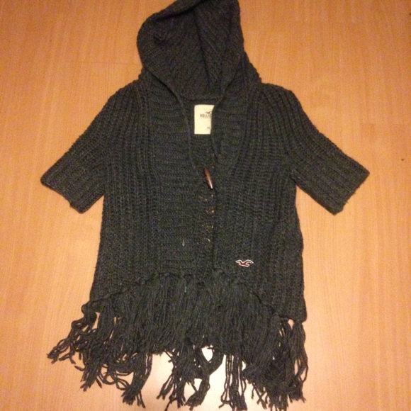 Chunky knit charcoal fringe sweater