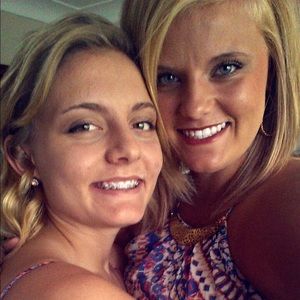 Meet your Posher, Brooke