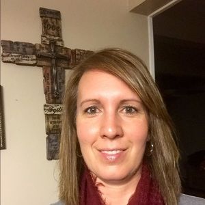 Meet your Posher, Denise