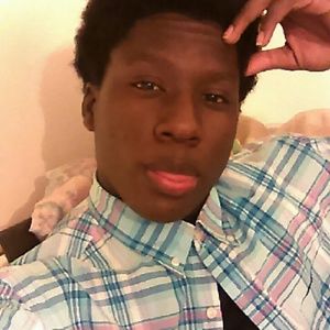 Meet your Posher, Elijah