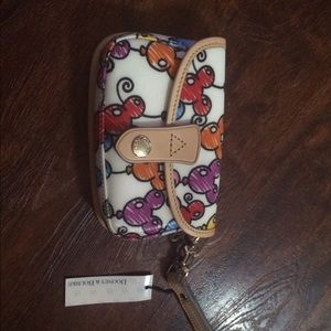 NWT Dooney & Bourke Balloon Mickey Wristlet