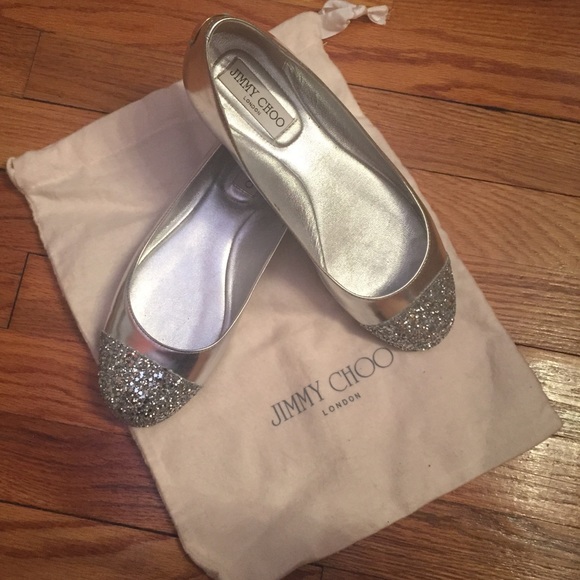 ❤️SOLD❤️ Silver Jimmy Choo flats