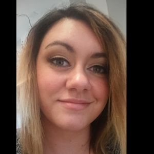 Meet your Posher, Karissa