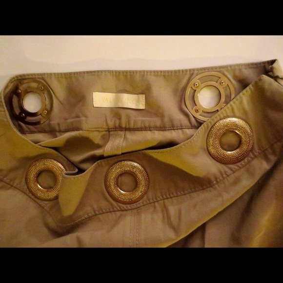 ✂️FINAL MARKDOWN ✂️Gorgeous Valentino Skirt - Picture 4 of 5