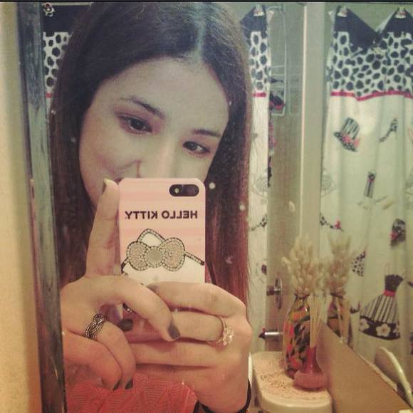 Meet your Posher, Husson - Picture 1 of 1