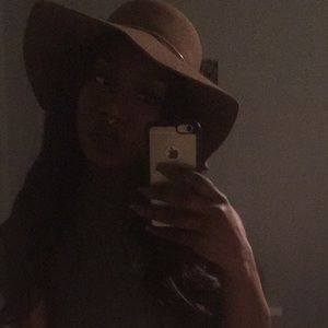 Meet your Posher, Noah