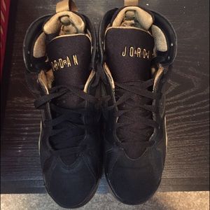 Jordan Gmp 7 size 6.5 needs paint!