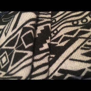 Size medium black & white cardigan