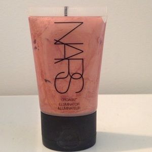 Nars illuminator!