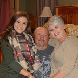 Meet your Posher, Mallory