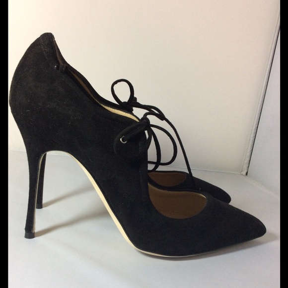 Manolo Blahnik Shoes - Manolo Blahnik Refolada Heel