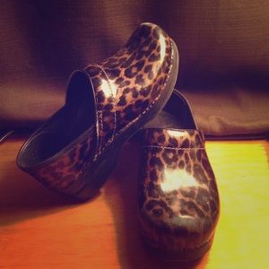 Dansko size 37 (7) new