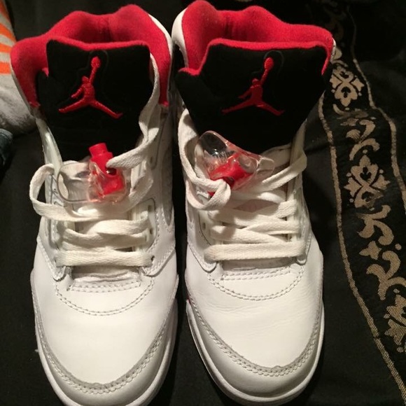 Jordan's - Picture 2 of 3