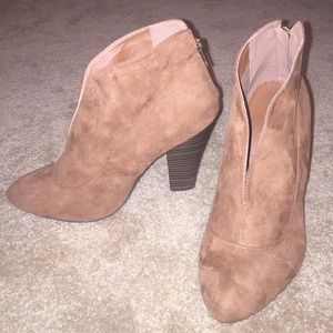 Camel suede booties NWOT