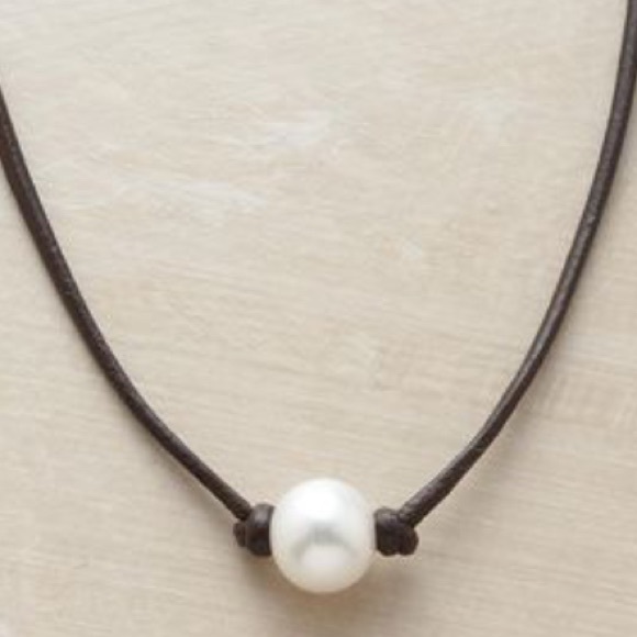 Pearl neclaces
