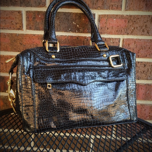 Rebecca Minkoff Handbags - ❤️Final Price❤️Authentic Rebecca Minkoff handbag