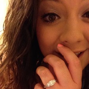 Meet your Posher, Ariel