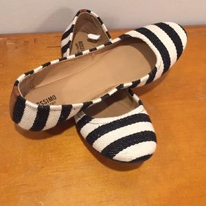 Black and Off White Flats