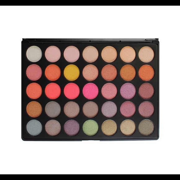 Meet your Posher, Alexi