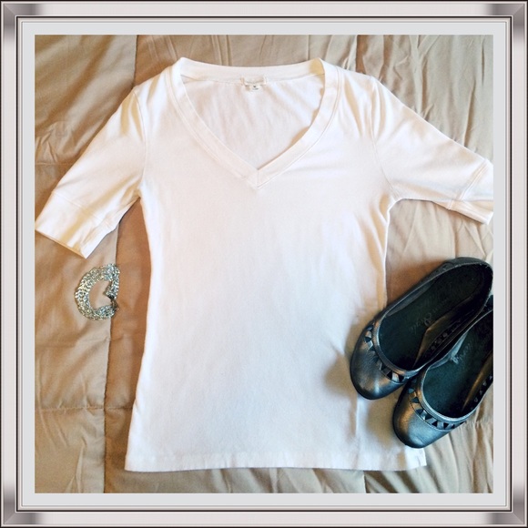 White half sleeve top