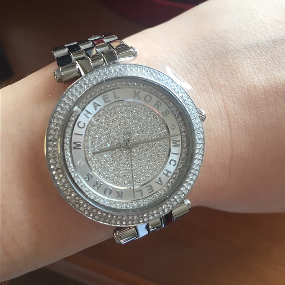 Michael Kors Women Watch - Picture 1 of 2