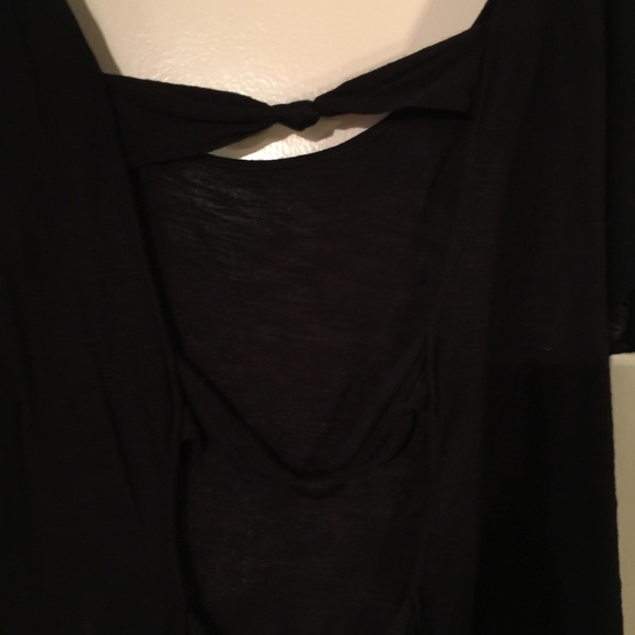 NWOT Pretty tee - Picture 3 of 3