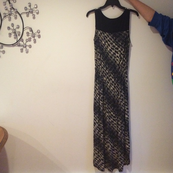 High-Low Dress - Picture 2 of 2