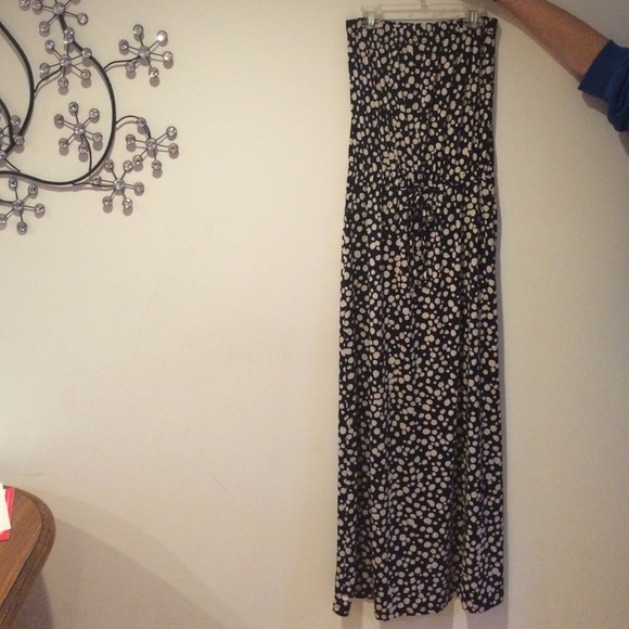 Dresses & Skirts - Tube Maxi Dress