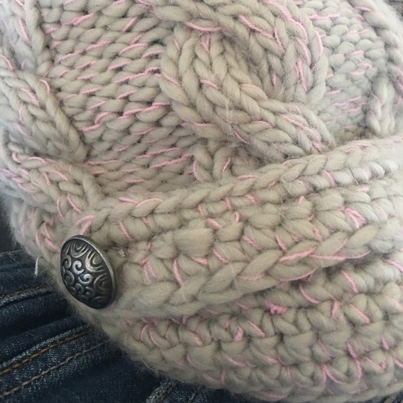 ❄️ Winter Hat❄️ - Picture 2 of 4