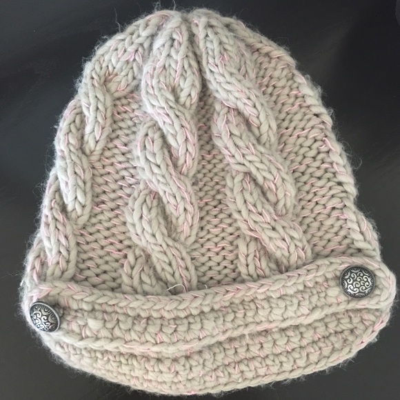 ❄️ Winter Hat❄️ - Picture 4 of 4