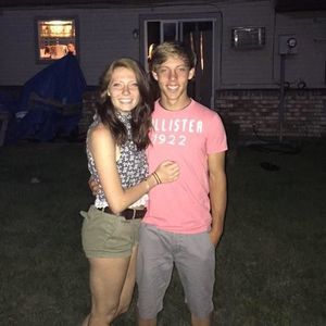 Meet your Posher, Annika