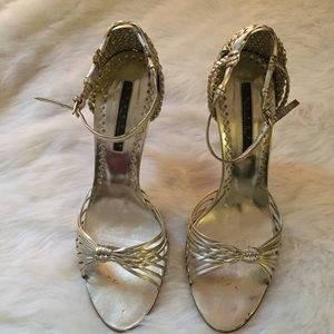 Laundry by Shelli Segal Soft gold braided sandals