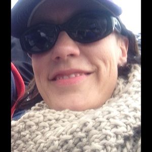 Meet your Posher, Alexandra