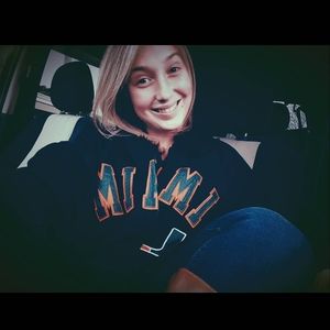 Meet your Posher, Shelby